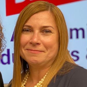 Meet your Posher, Izabela